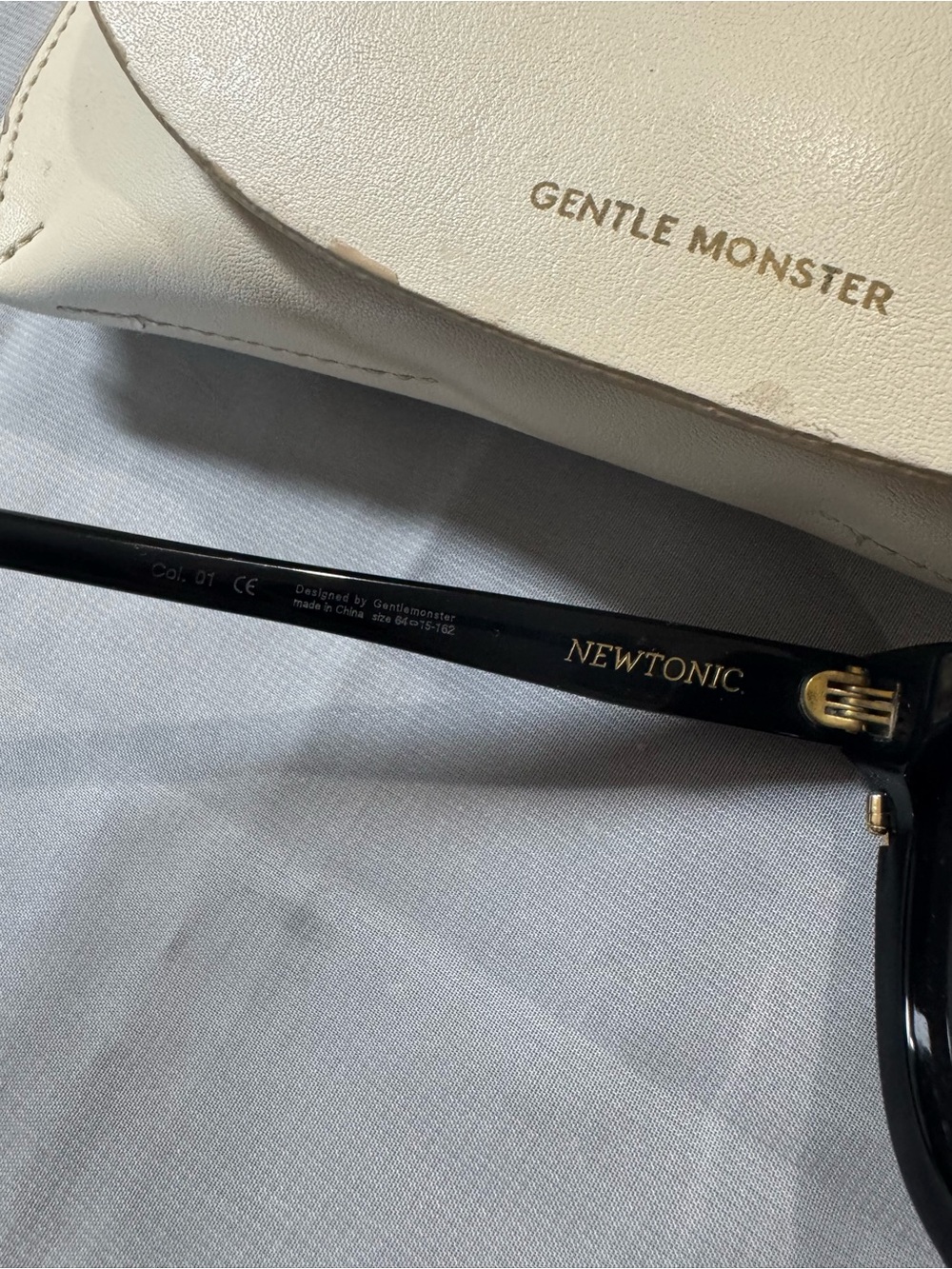 🕶️ GENTLE MONSTER x Tilda Swinton Collaboration Sunglasses w/case-Pre-loved/EUC - Picture 4 of 14